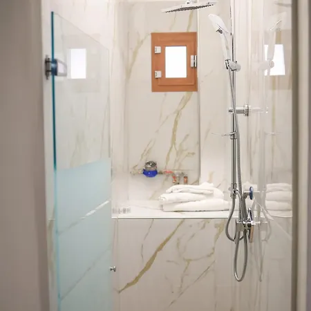 Διαμέρισμα Antignano Appartament *